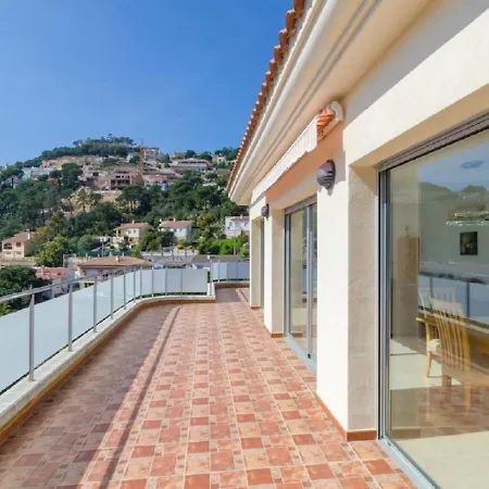 Privacy, Pool, Nature, With Breathtaking View Villa Lloret de Mar