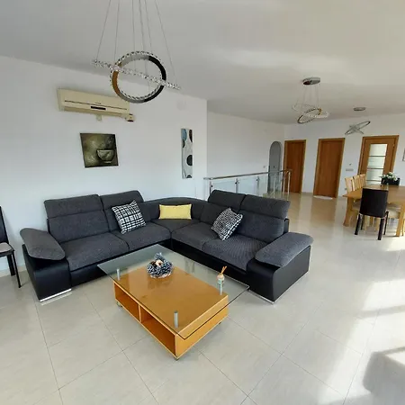 Villa Privacy, Pool, Nature, With Breathtaking View Lloret de Mar